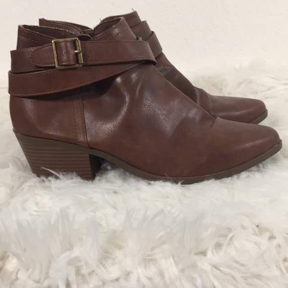 Charlotte Russe Ankle Booties Side Zipper size 10 - Picture 1 of 9
